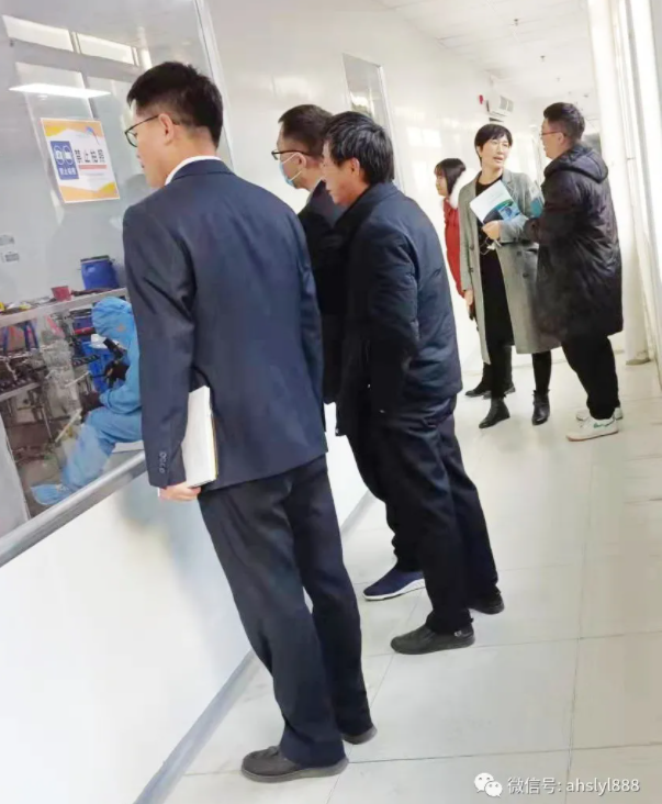 高新区管委会副主任吕波带队莅临F6福鹿会调研指导